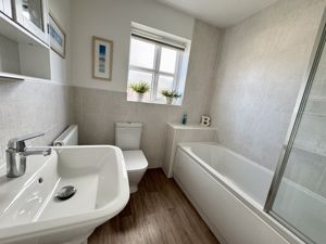 Family Bathroom- click for photo gallery